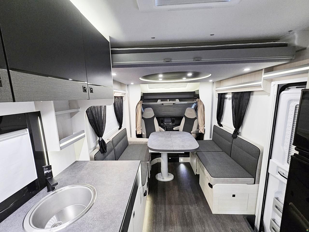Chausson 640 TITANIUM ULTIMATE 2.0 AUTOMAT