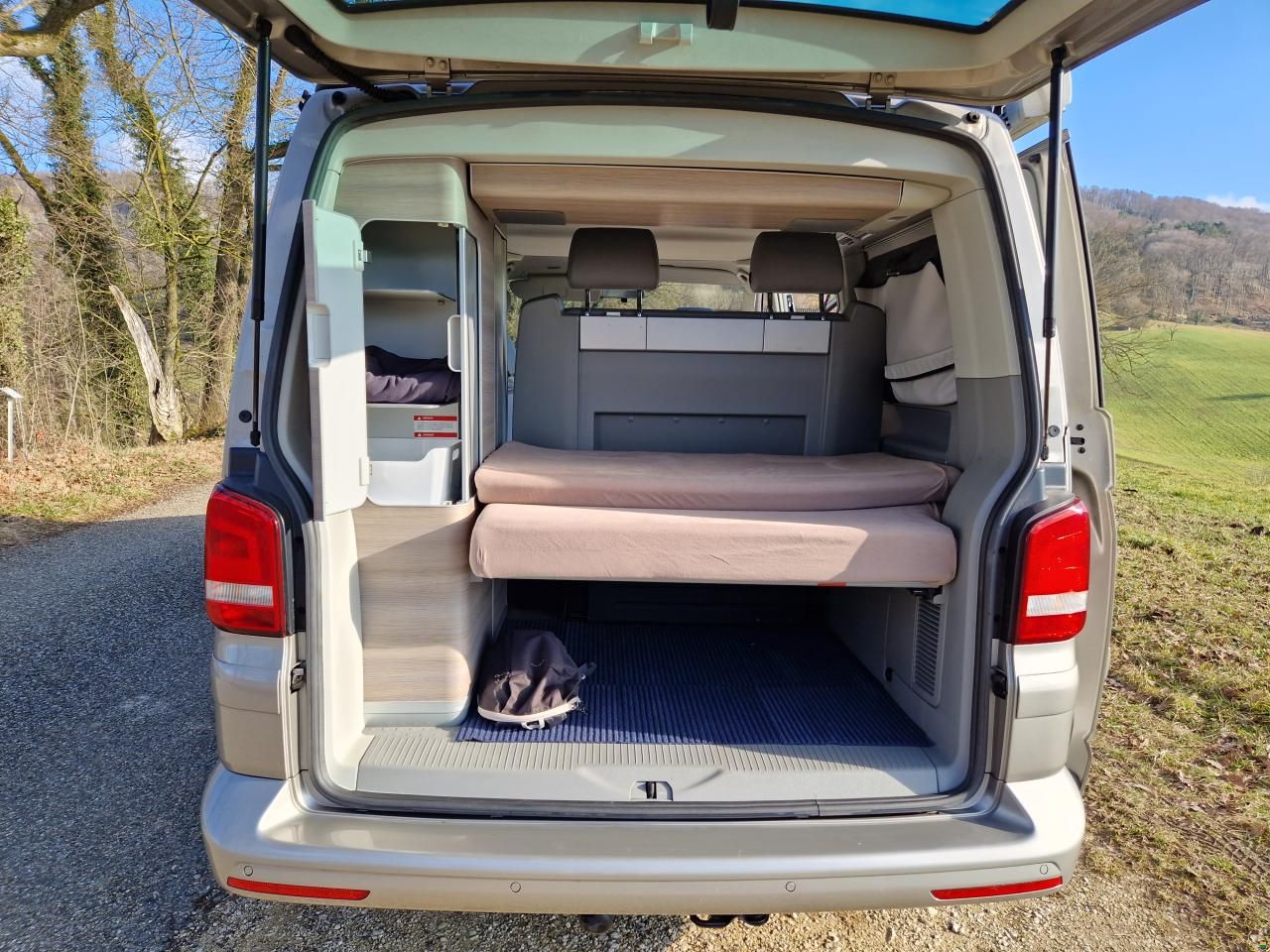 Volkswagen T5 California