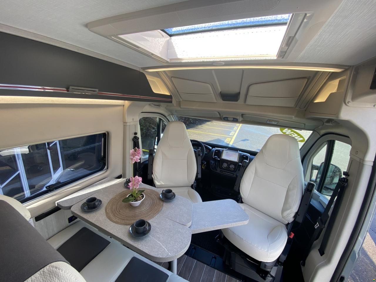 Roller Team Livingstone DUO Adv., Fiat 140PS Automat