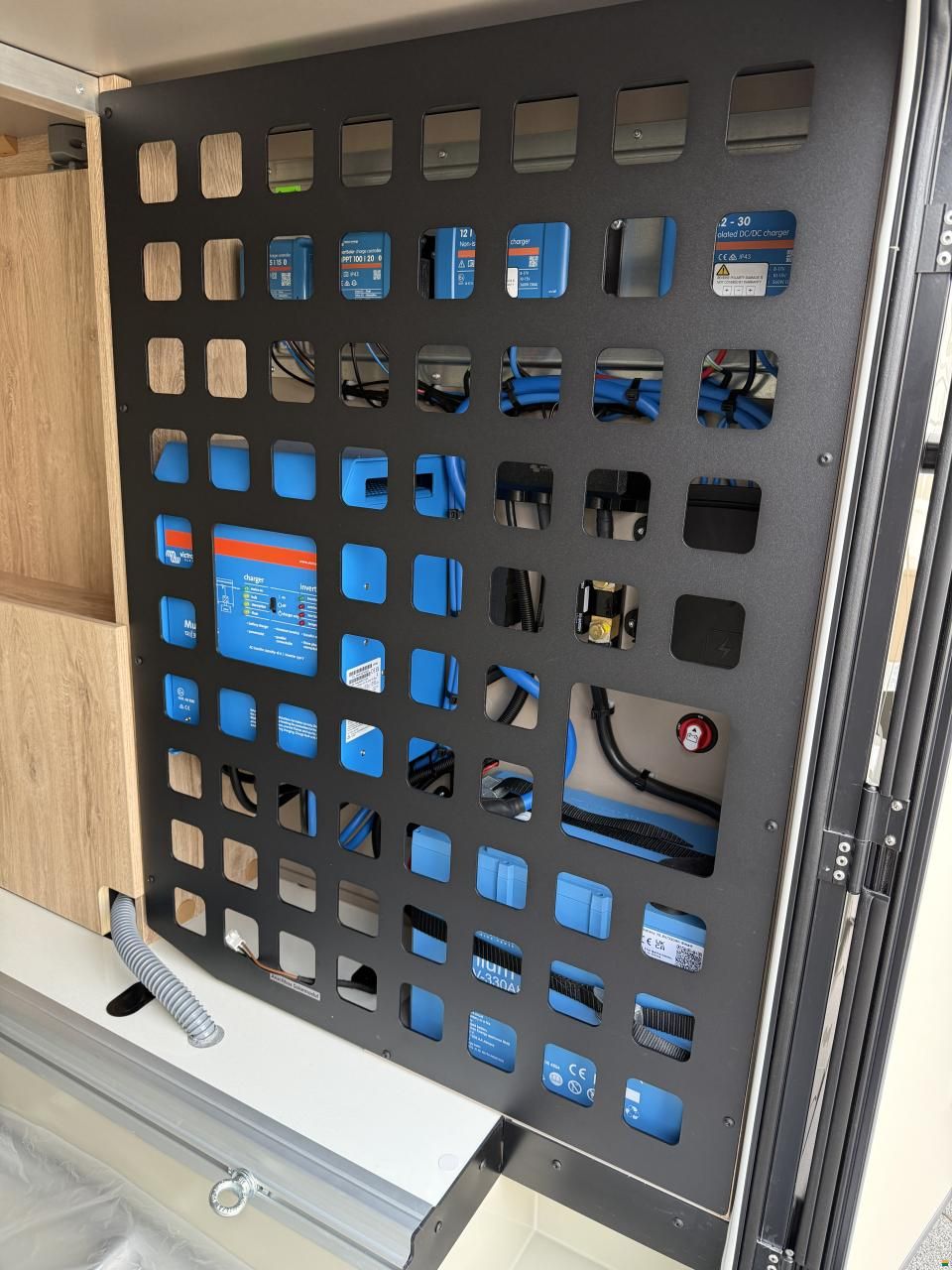 Eura Mobil Xtura XT 686 EF