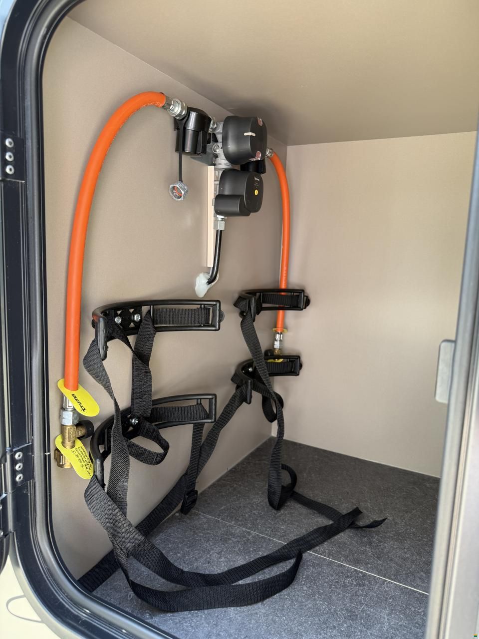 Eura Mobil Xtura XT 686 EF