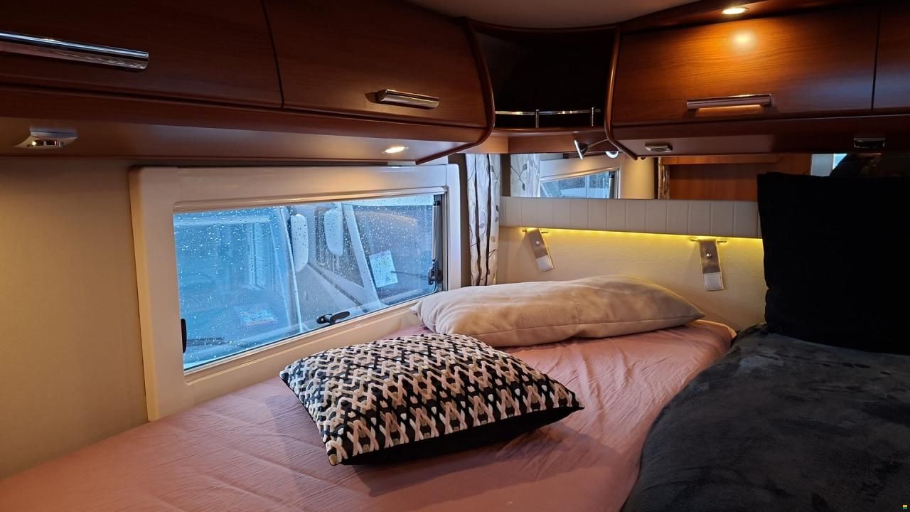 Carthago Chic C-Line 4.9L