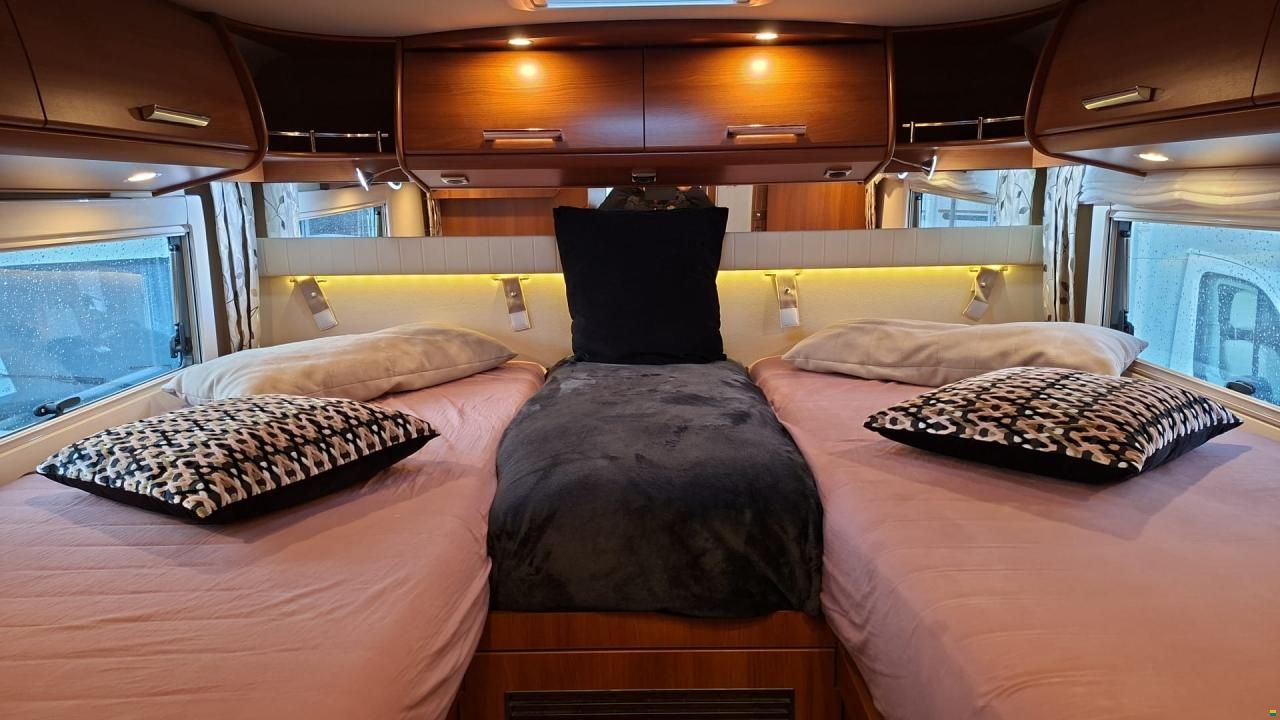 Carthago Chic C-Line 4.9L