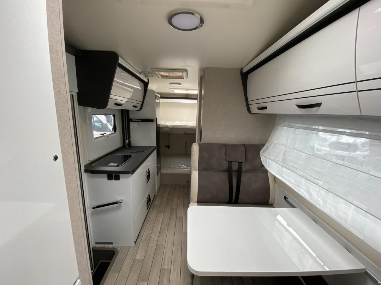 Forster-Reisemobile A 699 DVB