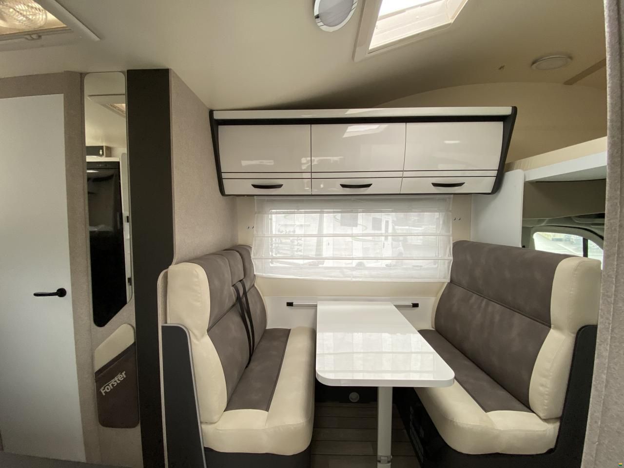 Forster-Reisemobile A 699 DVB