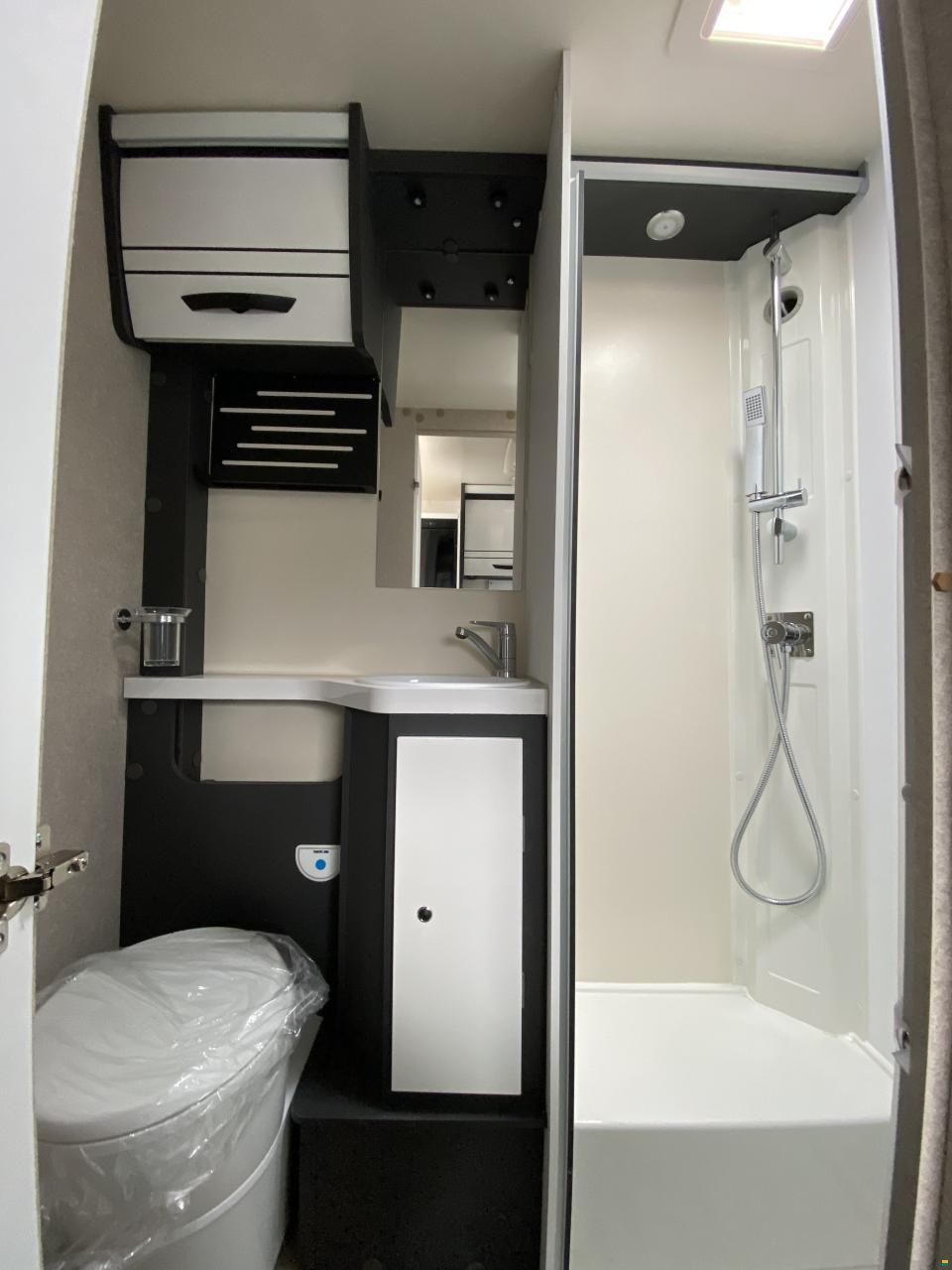 Forster-Reisemobile A 699 DVB