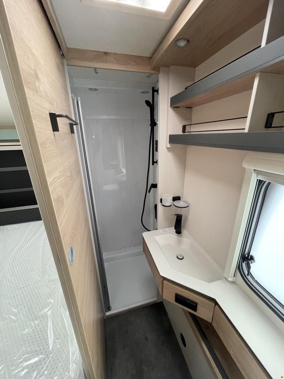 Dethleffs Camper 560 FMK