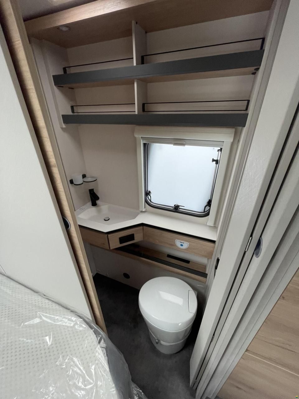 Dethleffs Camper 560 FMK