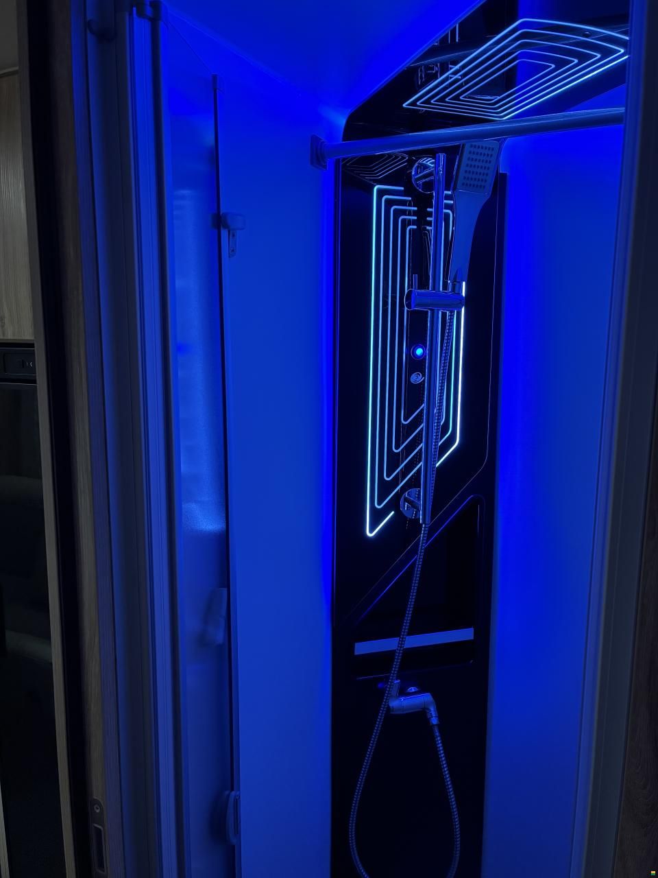 Eura Mobil Profila T PT 720 EF