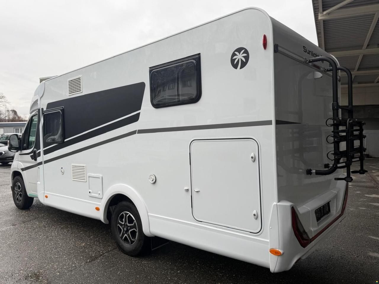 Sunlight Adventure V 67S