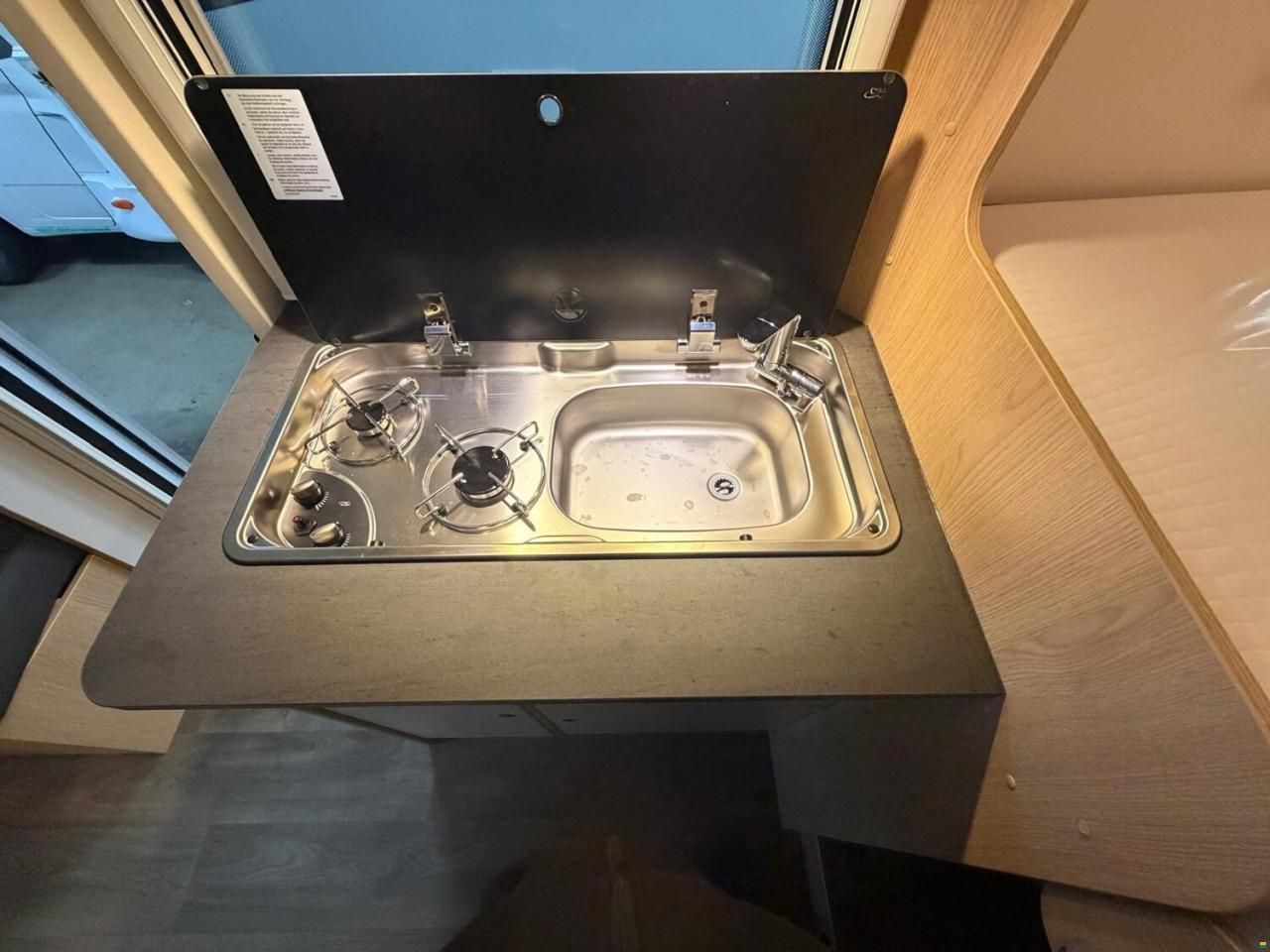 Sunlight Adventure V 67S