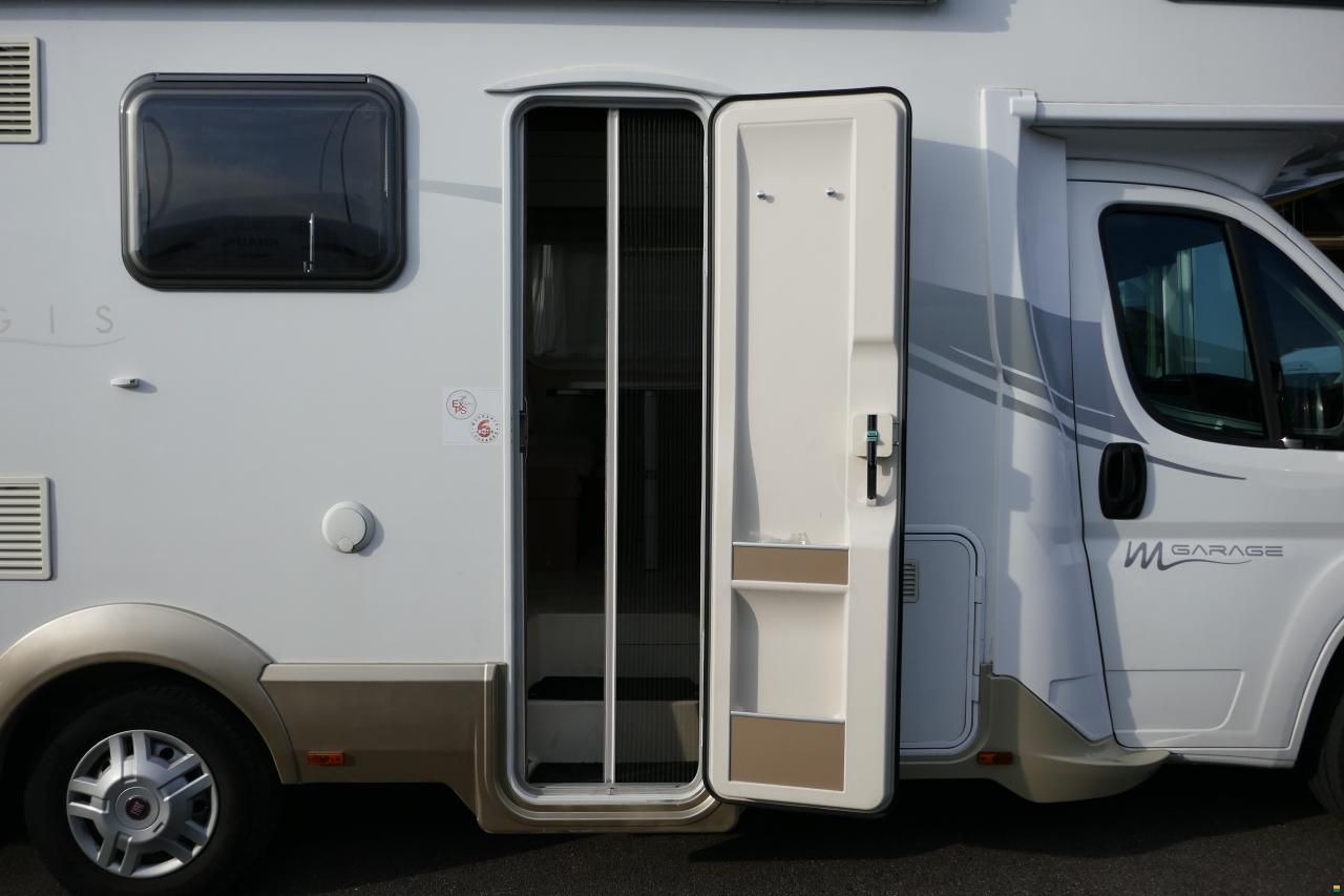 Roller Team CI Magis Garage Alkoven