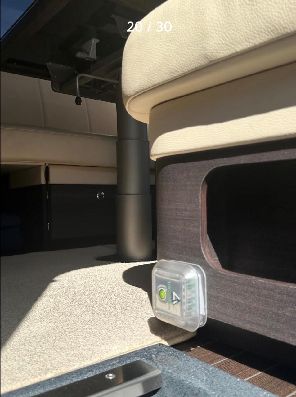 Concorde Charisma 900L