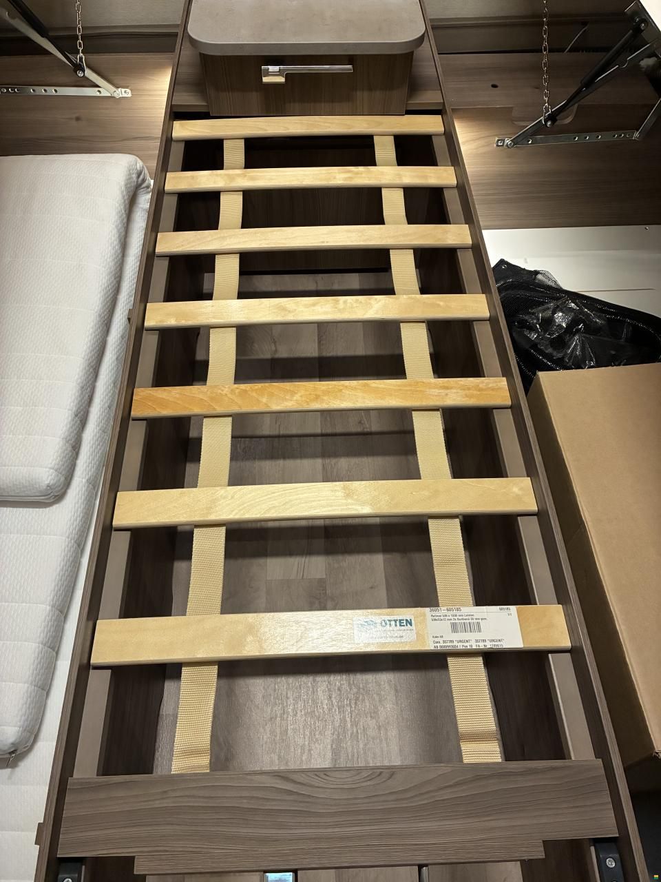 Kabe Royal 560 GLE B2 2.3m