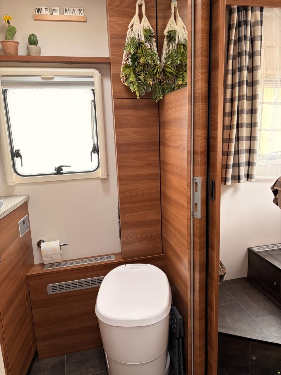 Dethleffs Globetrotter XLi 7850-2 DBM Premium