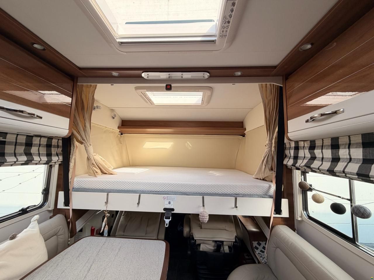 Dethleffs Globetrotter XLi 7850-2 DBM Premium