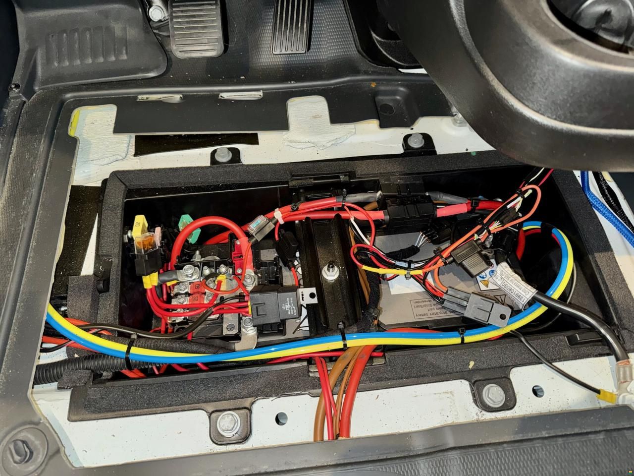 Dethleffs Globetrotter XLi 7850-2 DBM Premium