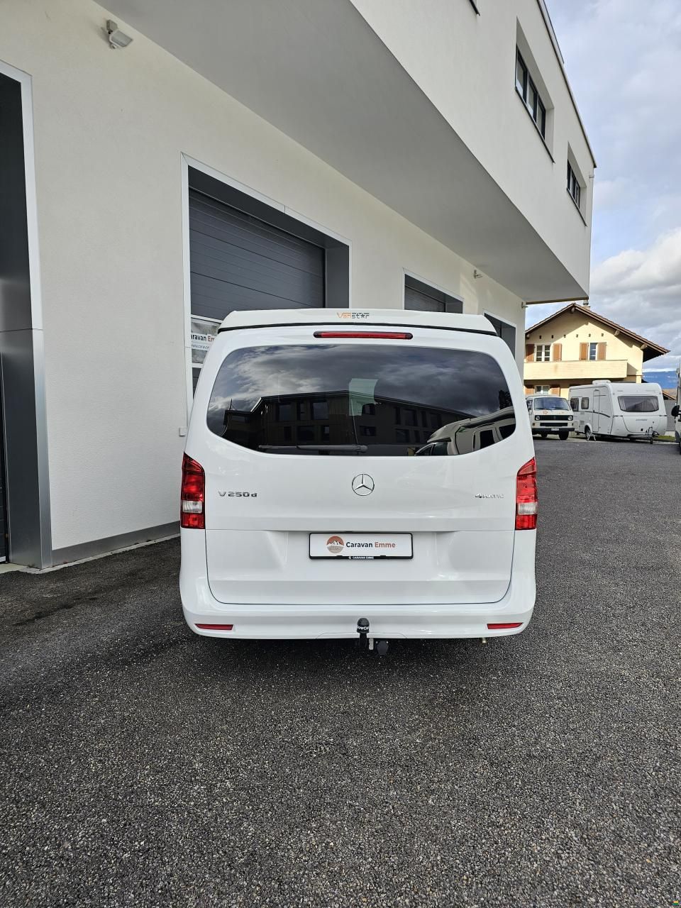 Mercedes Benz P&ouml;ssl Vanstar mit Automat & 4x4!