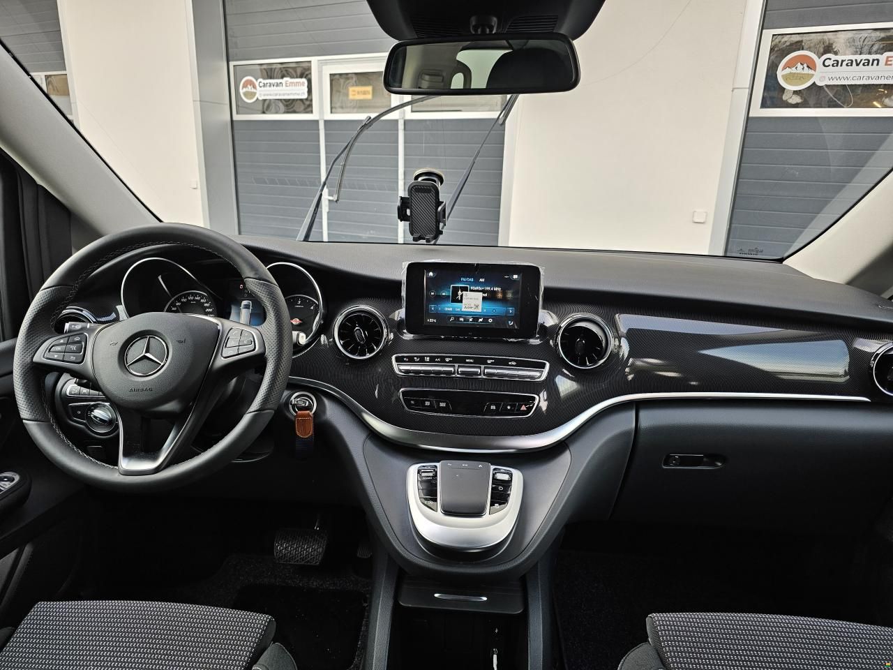 Mercedes Benz P&ouml;ssl Vanstar mit Automat & 4x4!