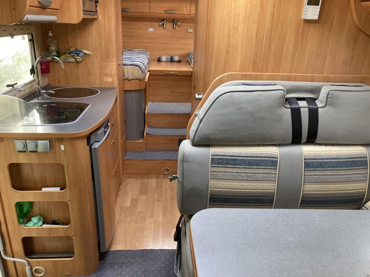 Adria Coral Silver 660SL