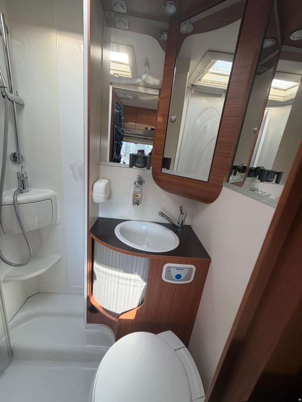 Fiat 2.3JTD 130PS Adria***SEHR COMPACT***