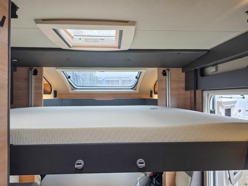 Knaus Live Wave 650 MEG Platinum Selection