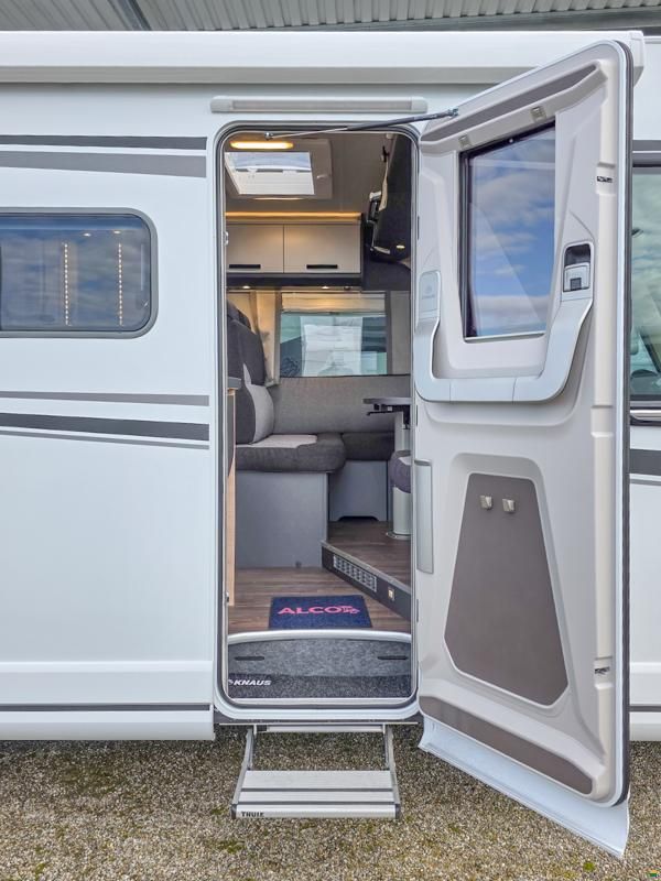 Knaus Live  I 650 MEG