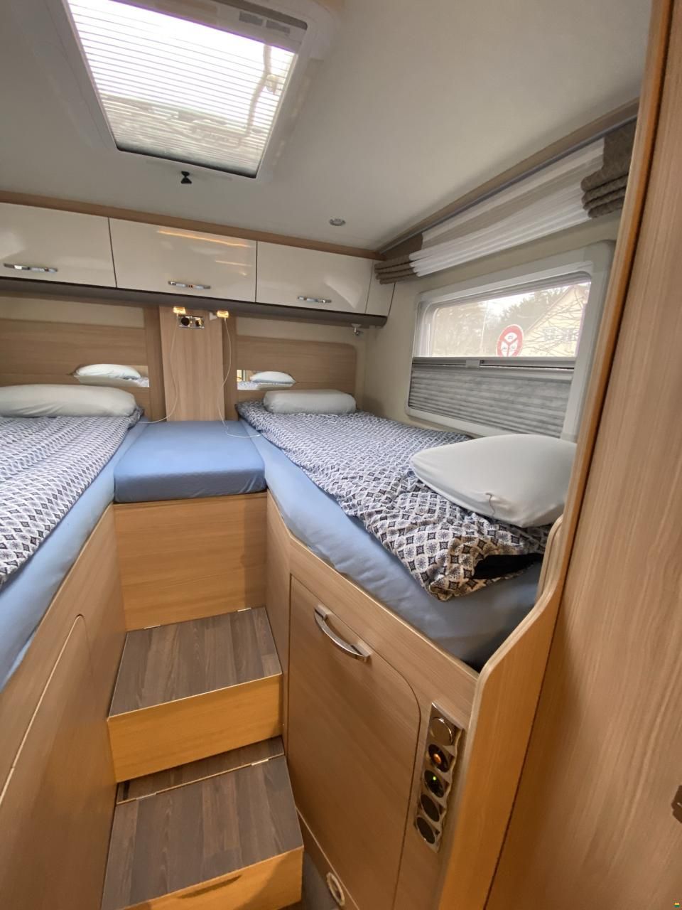 B&uuml;rstner Lyseo 728 G