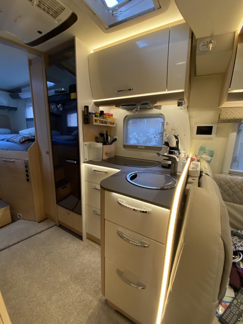 B&uuml;rstner Lyseo 728 G