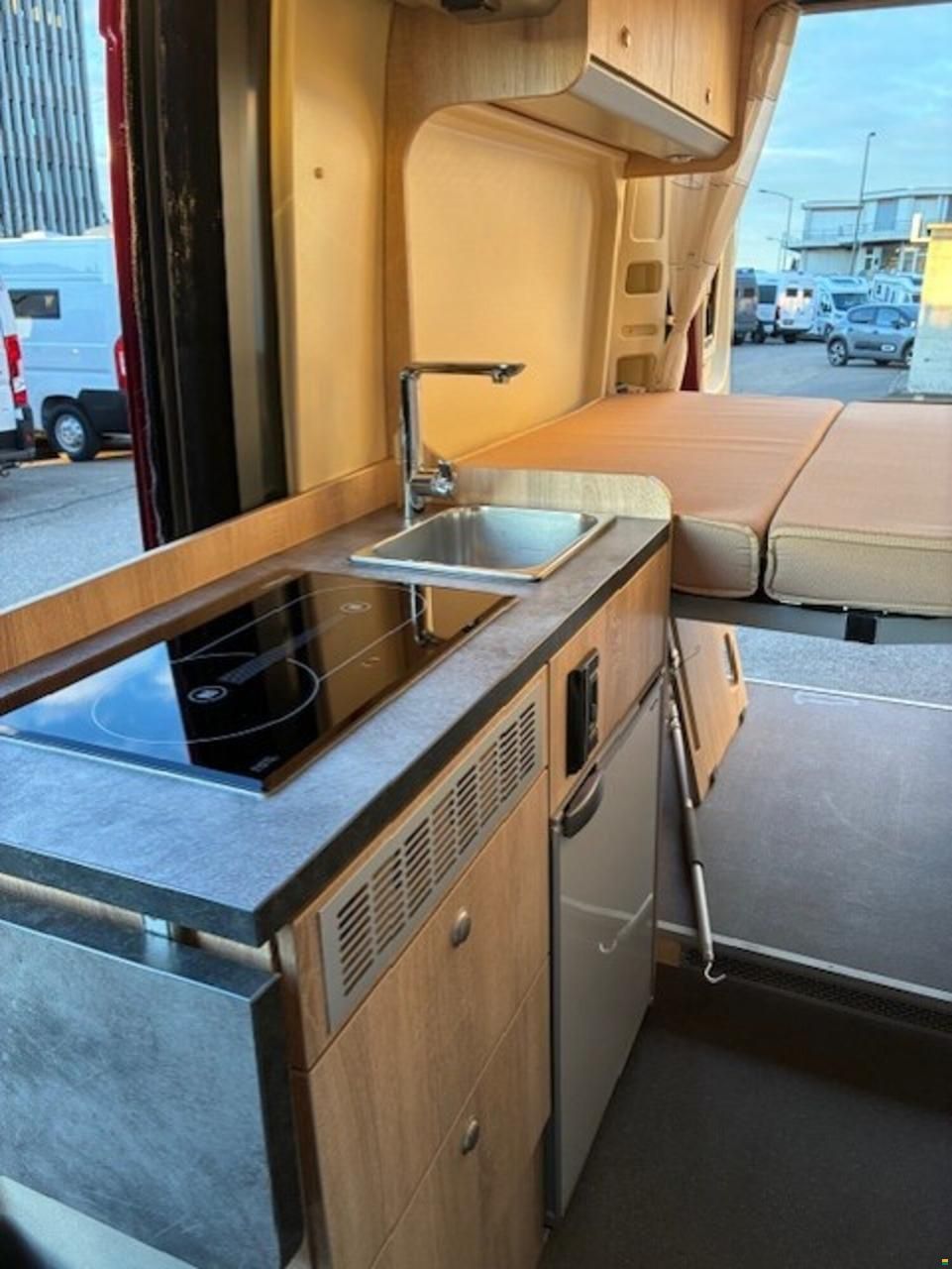 Clever Vans Tour Fiat 150 PS