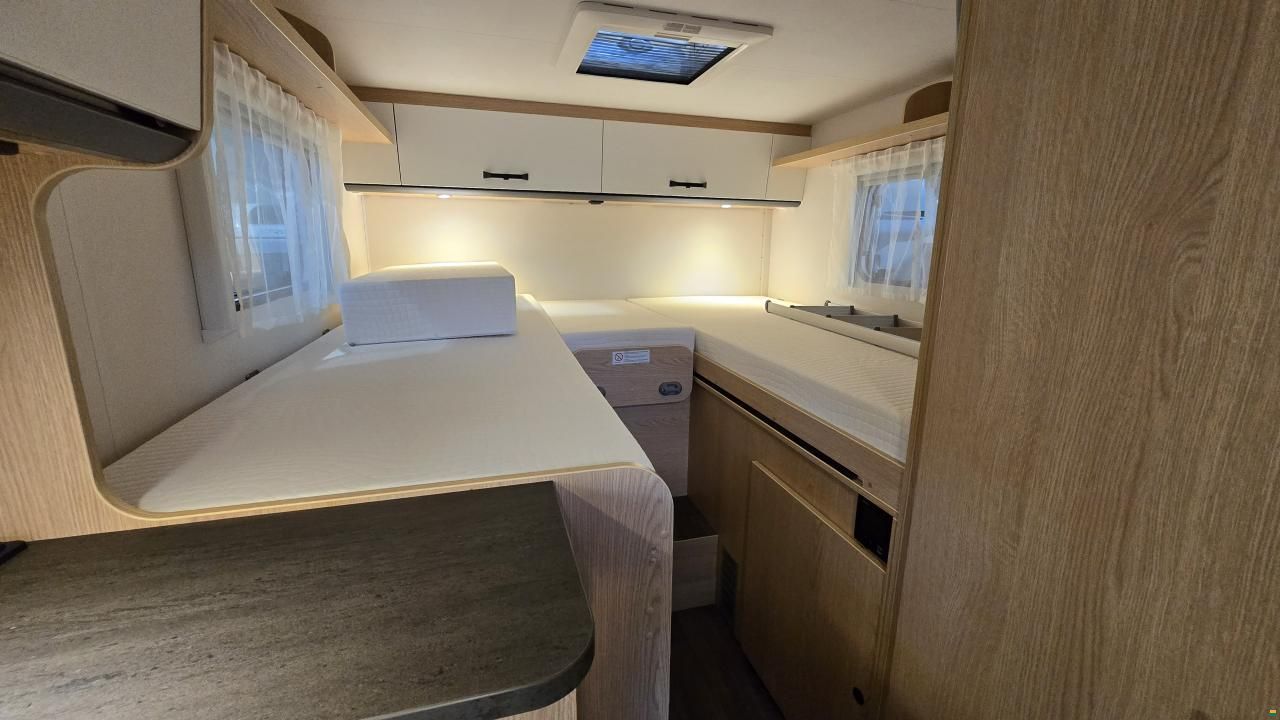 Sunlight V 66 "Adventure Edition"