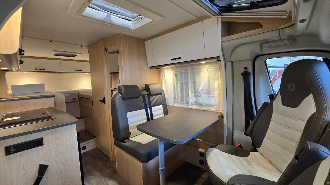 Sunlight V 66 "Adventure Edition"