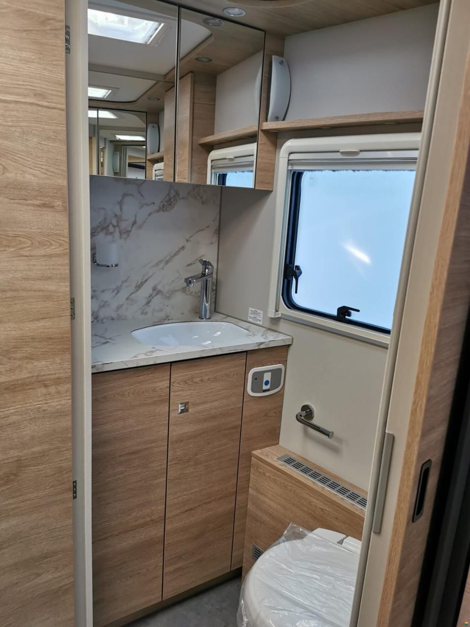 Dethleffs Globetrotter XL I 7850-2 EB