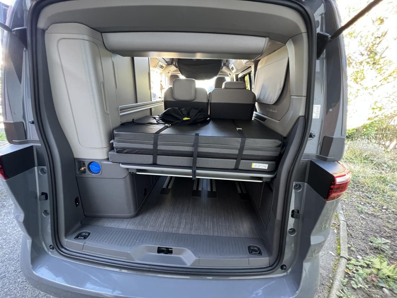 Volkswagen T7 California Ocean 4 Motion