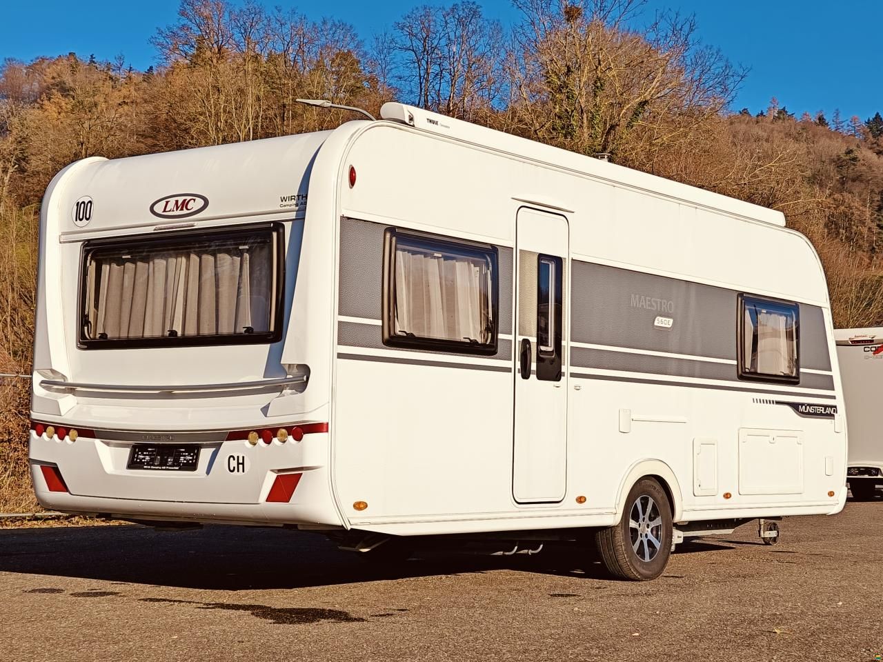 LMC MAESTRO 560E L&auml;ngsbetten