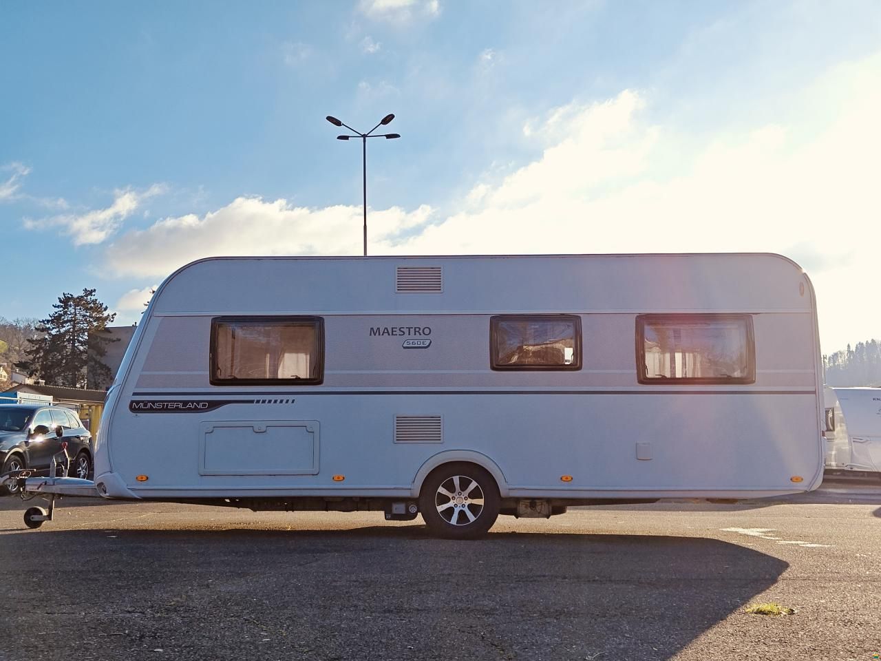 LMC MAESTRO 560E L&auml;ngsbetten