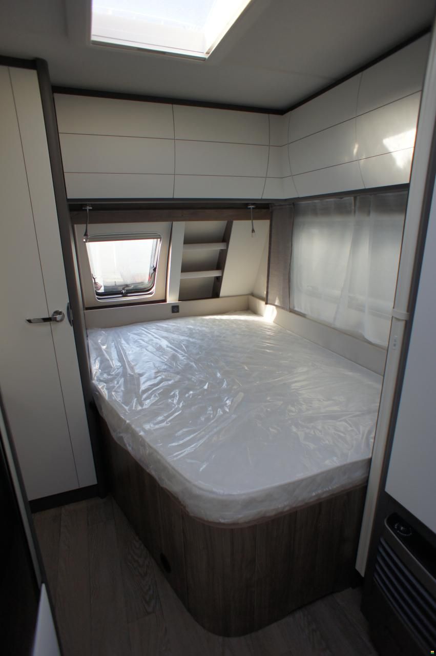 Hobby Excellent Edition 460 UFe