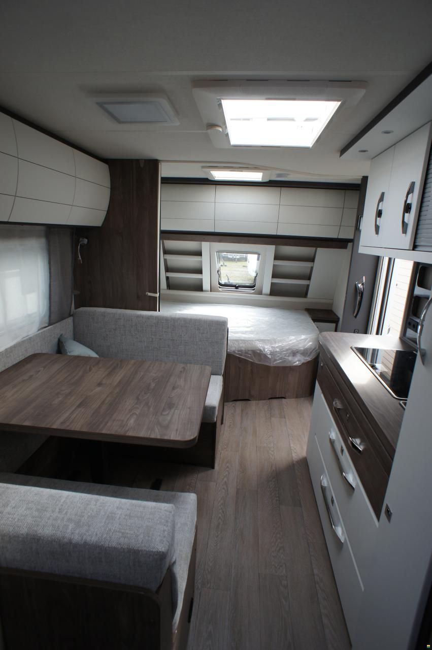 Hobby Excellent Edition 545 KMF