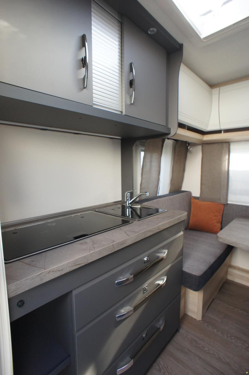 Hobby de Luxe 400 SFe