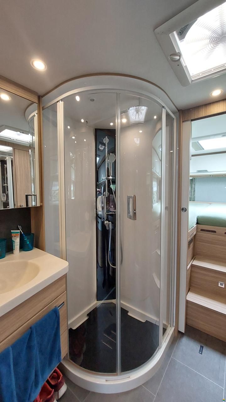 Niesmann-Bischoff ARTO 88 EK