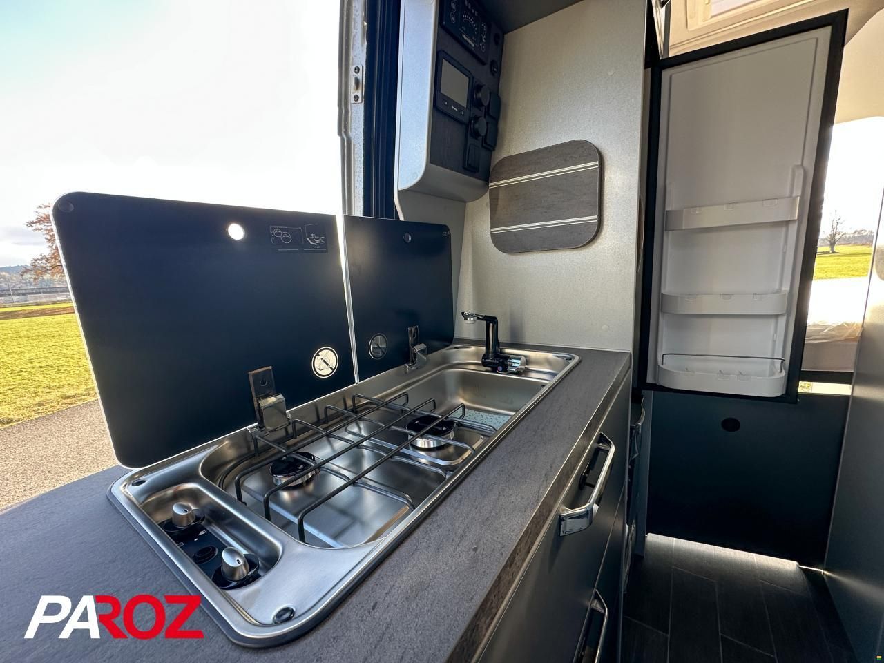 Weinsberg Cara Bus Grey 600 MQH Edition Fire