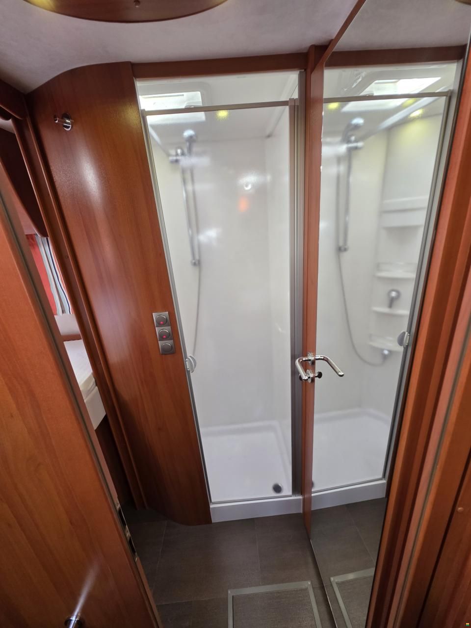 Concorde Credo 871 I L