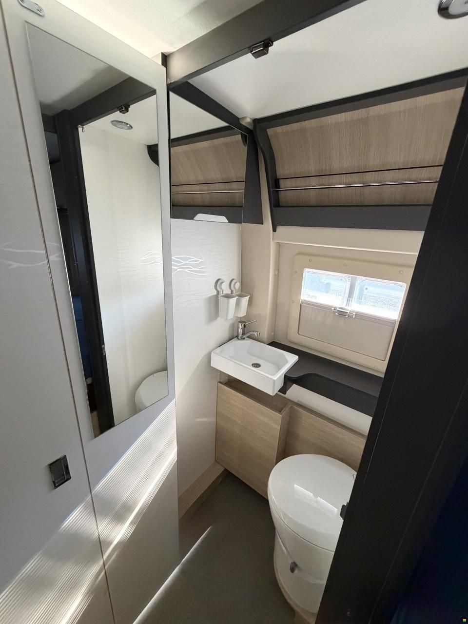 Dreamer D55 UP black addict