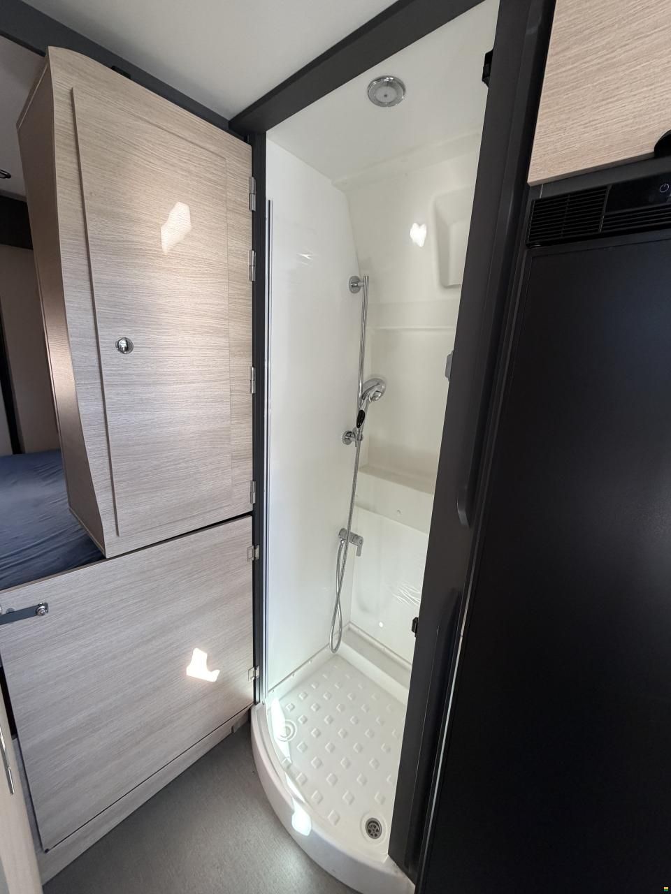 Dreamer D55 UP black addict