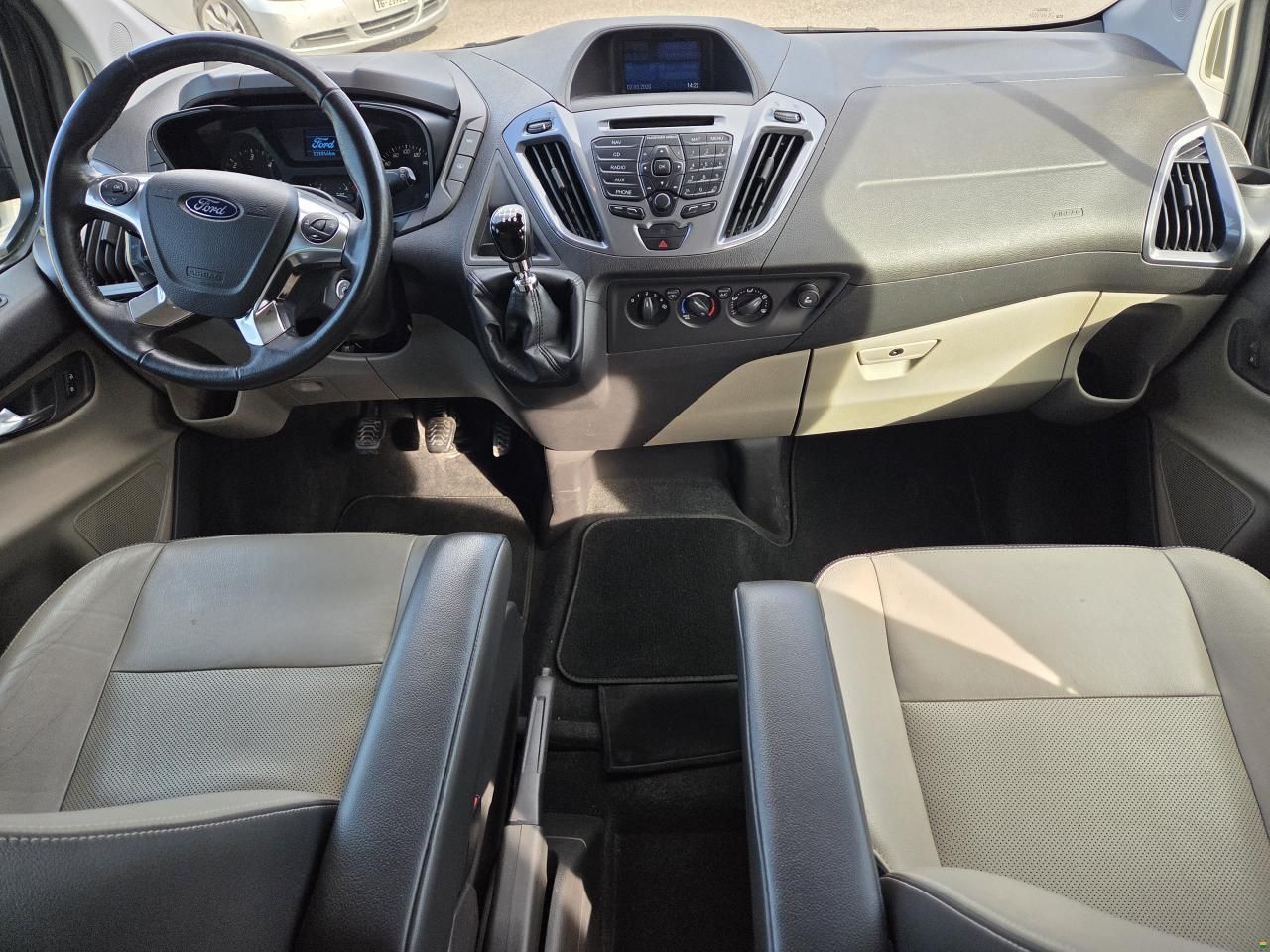 Ford Tourneo Custom 310 L2H1 Titanium