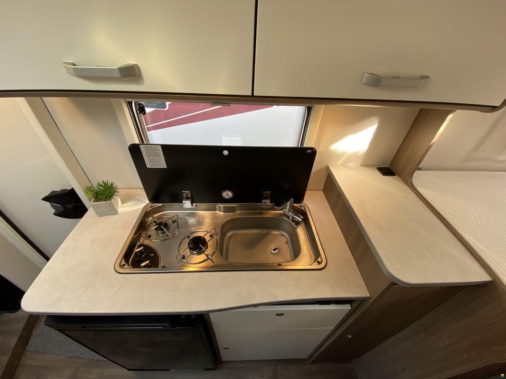 Carado V337 Pro+ Citroen Jumper 140PS Automat