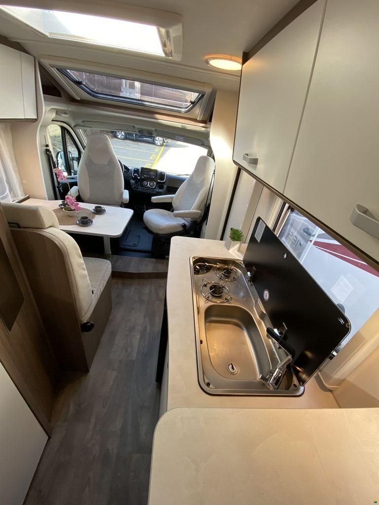 Carado V337 Pro+ Citroen Jumper 140PS Automat