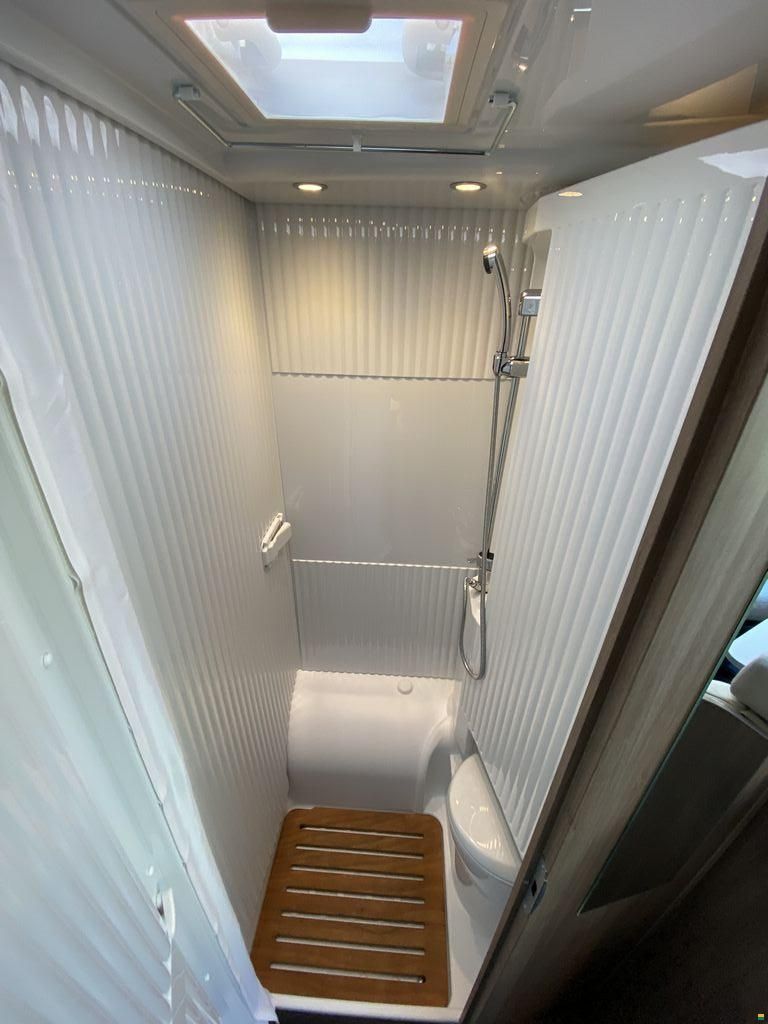 Carado V337 Pro+ Citroen Jumper 140PS Automat