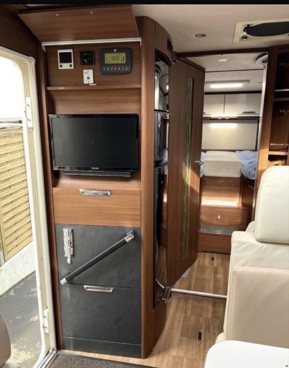 Niesmann-Bischoff Arto 76 LE