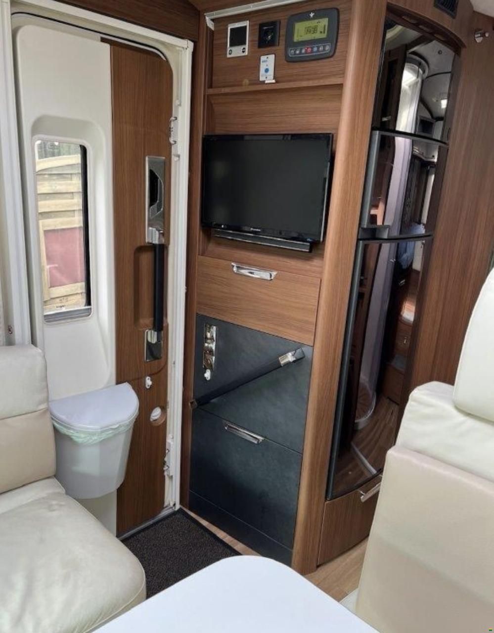 Niesmann-Bischoff Arto 76 LE